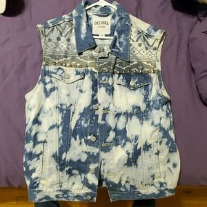 Acid wash denim vest